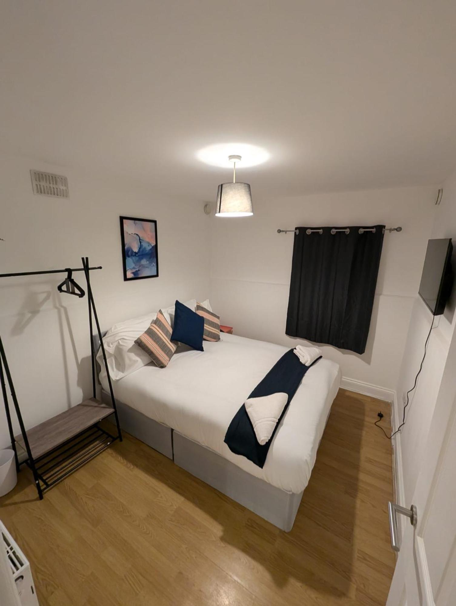 London En-Suite Double Rooms - Leytonstone E11 Exteriör bild