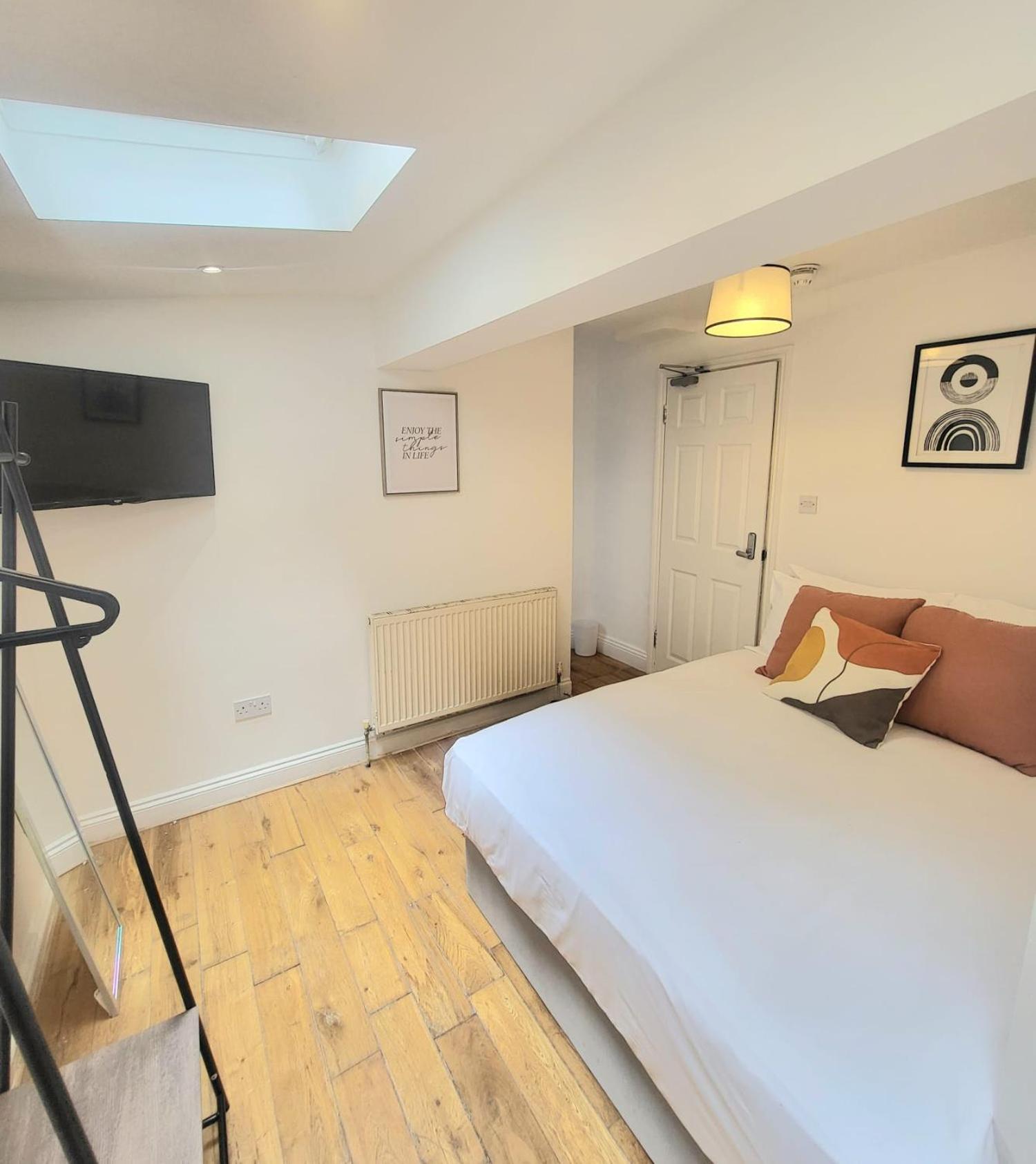 London En-Suite Double Rooms - Leytonstone E11 Exteriör bild