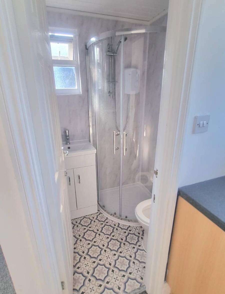 London En-Suite Double Rooms - Leytonstone E11 Exteriör bild